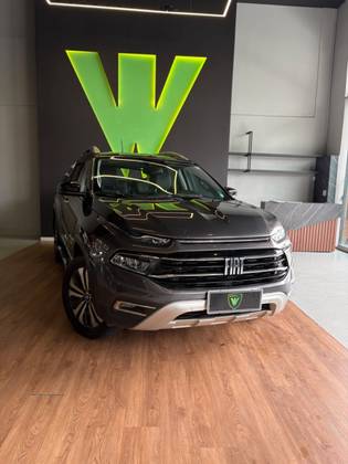 FIAT TORO 2.0 16V TURBO DIESEL VOLCANO 4WD AT9